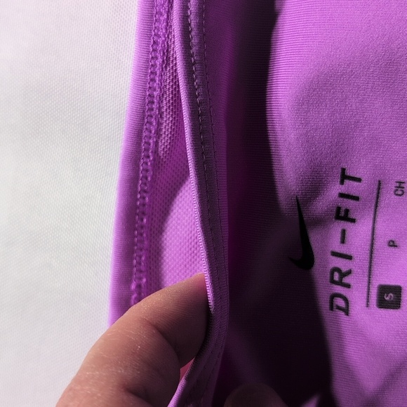 Nike Women's Purple Shorts Size Small - Picture 5 of 6
